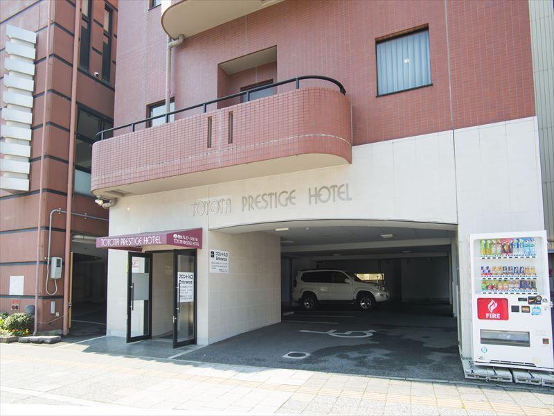 Toyota Prestige Hotel Extérieur photo